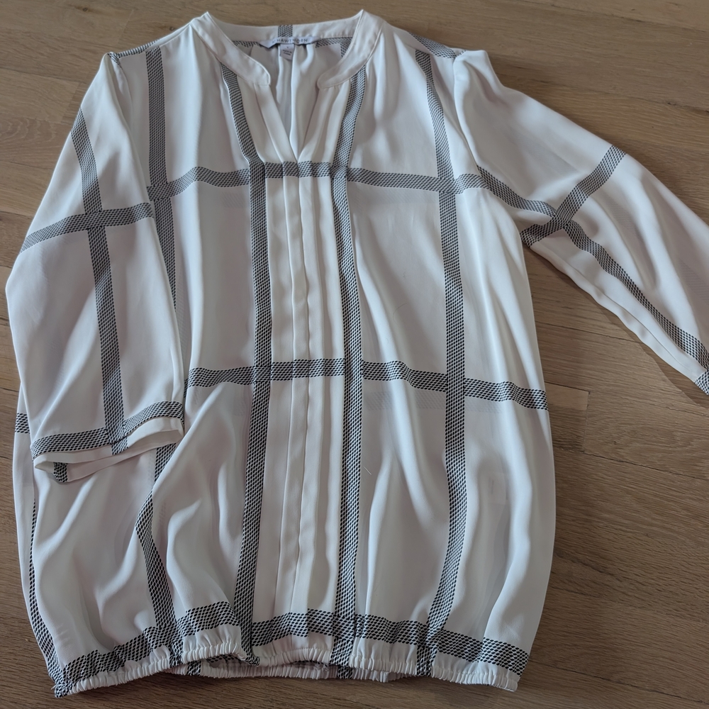 41 Hawthorn White and Black Plaid Blouse